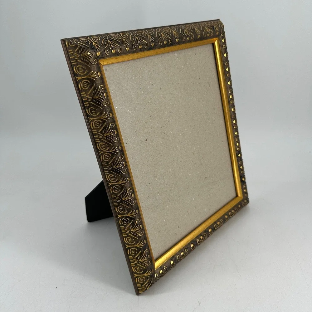 Vintage Style Ornate Gold Bronze Embossed 8x10 Picture Frame Tabletop Wall Mount